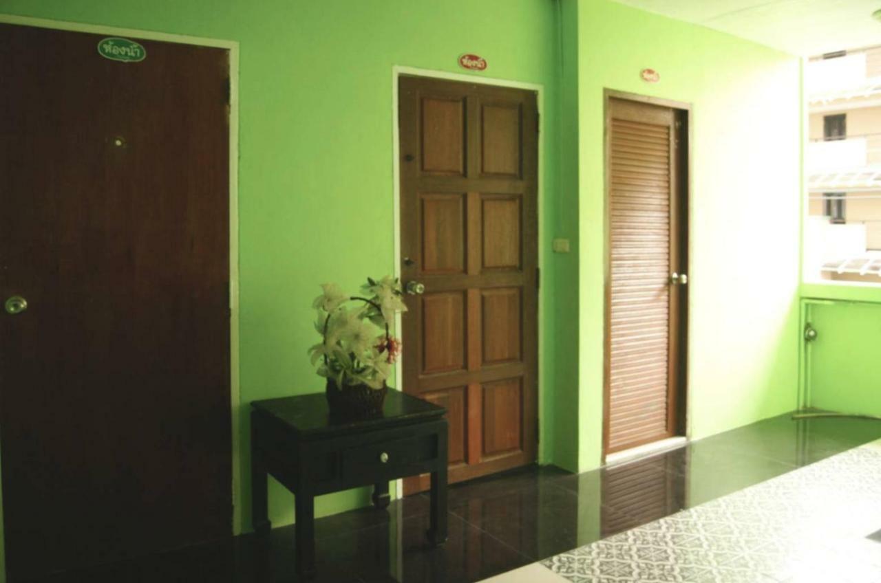 Enrico Hostel Patong Экстерьер фото