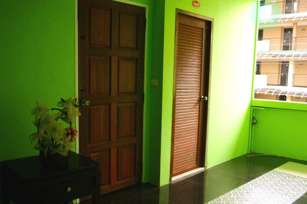 Enrico Hostel Patong Экстерьер фото