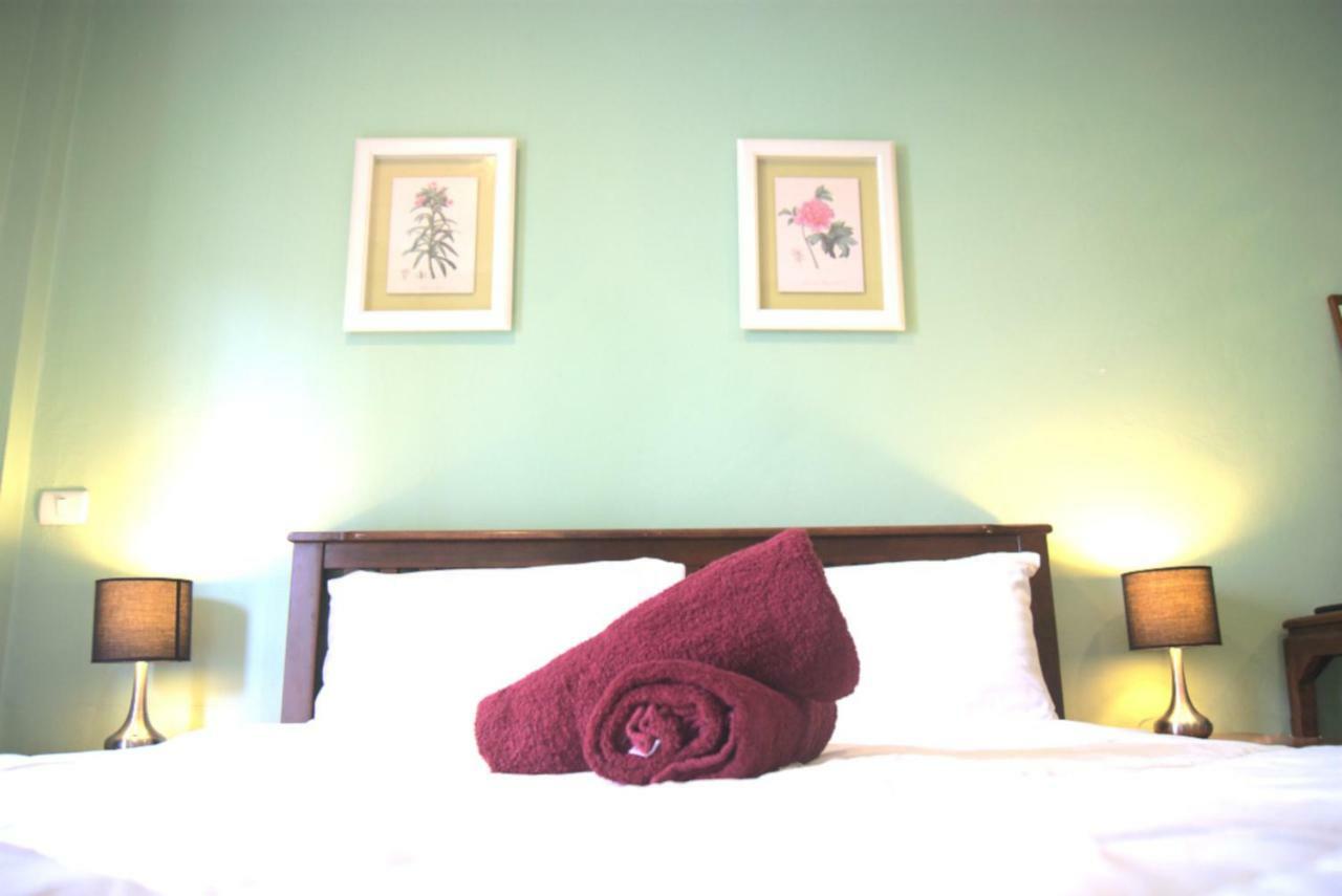 Enrico Hostel Patong Экстерьер фото