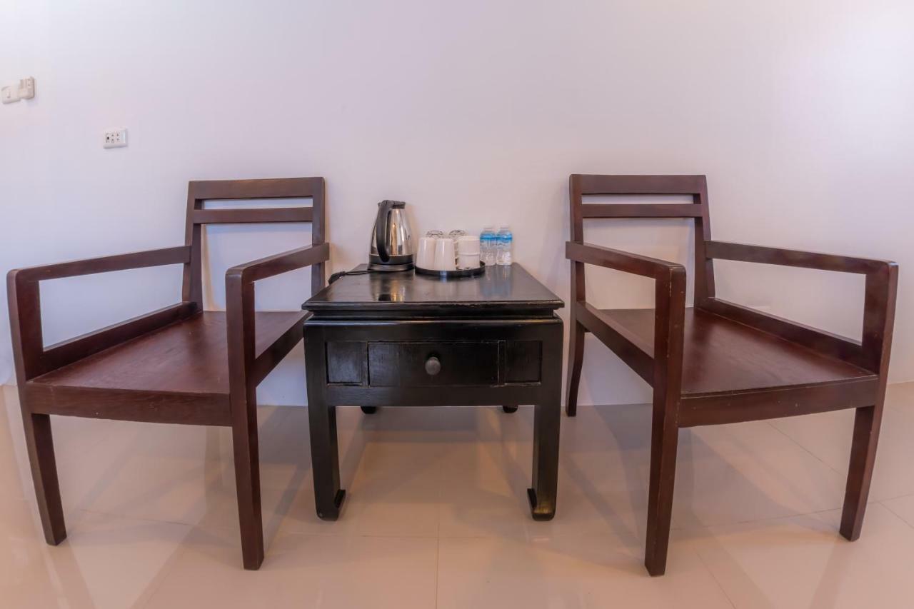 Enrico Hostel Patong Экстерьер фото